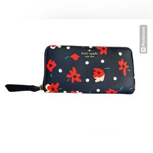 NWT Kate Spade Chelsea Large Nylon Continental Wallet in Whimsy Floral Print